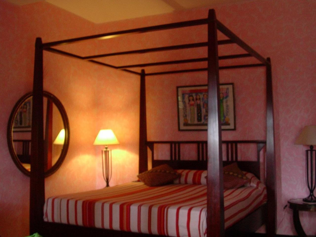 The Icebear Guesthouse Negombo Zewnętrze zdjęcie